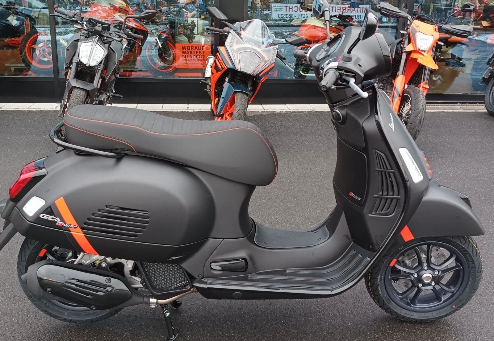 Vespa GTS 125 i.e. Super Sport