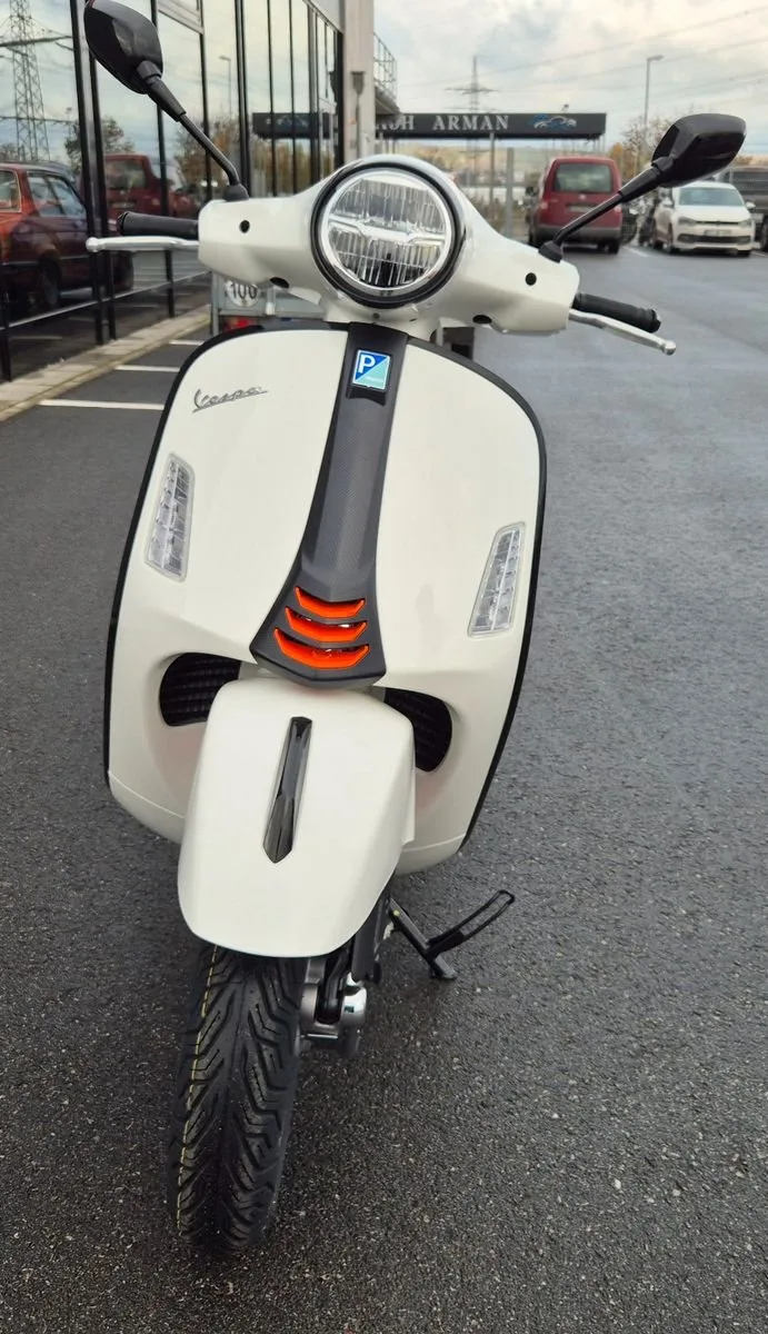 Vespa GTS 125 i.e. Super Sport