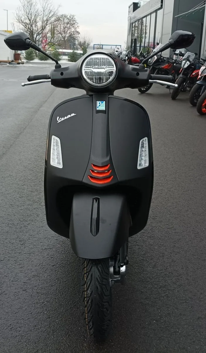 Vespa GTS 125 i.e. Super Sport