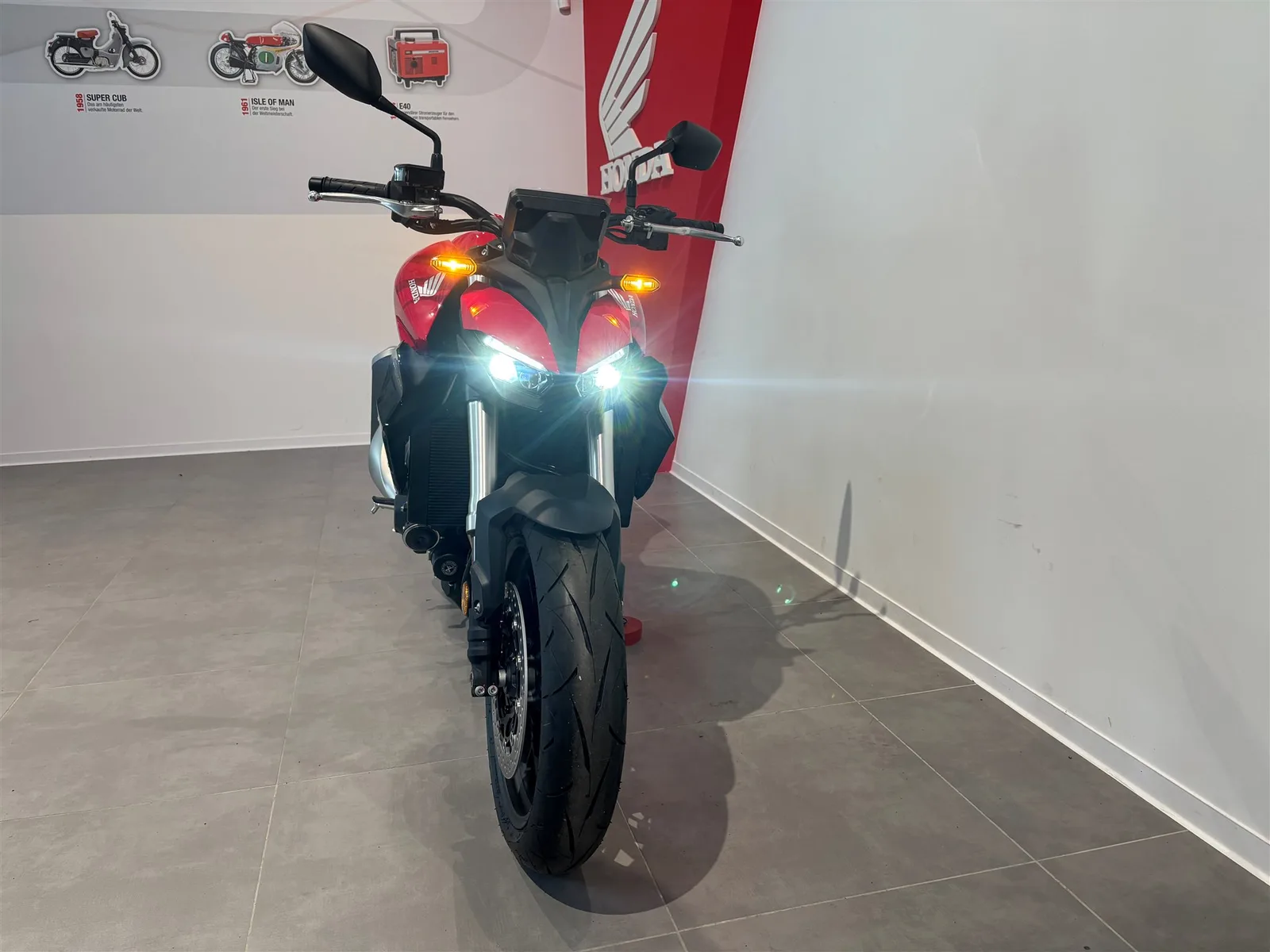 Honda CB1000 Hornet Neufahrzeug, 6 Jahre Garantie