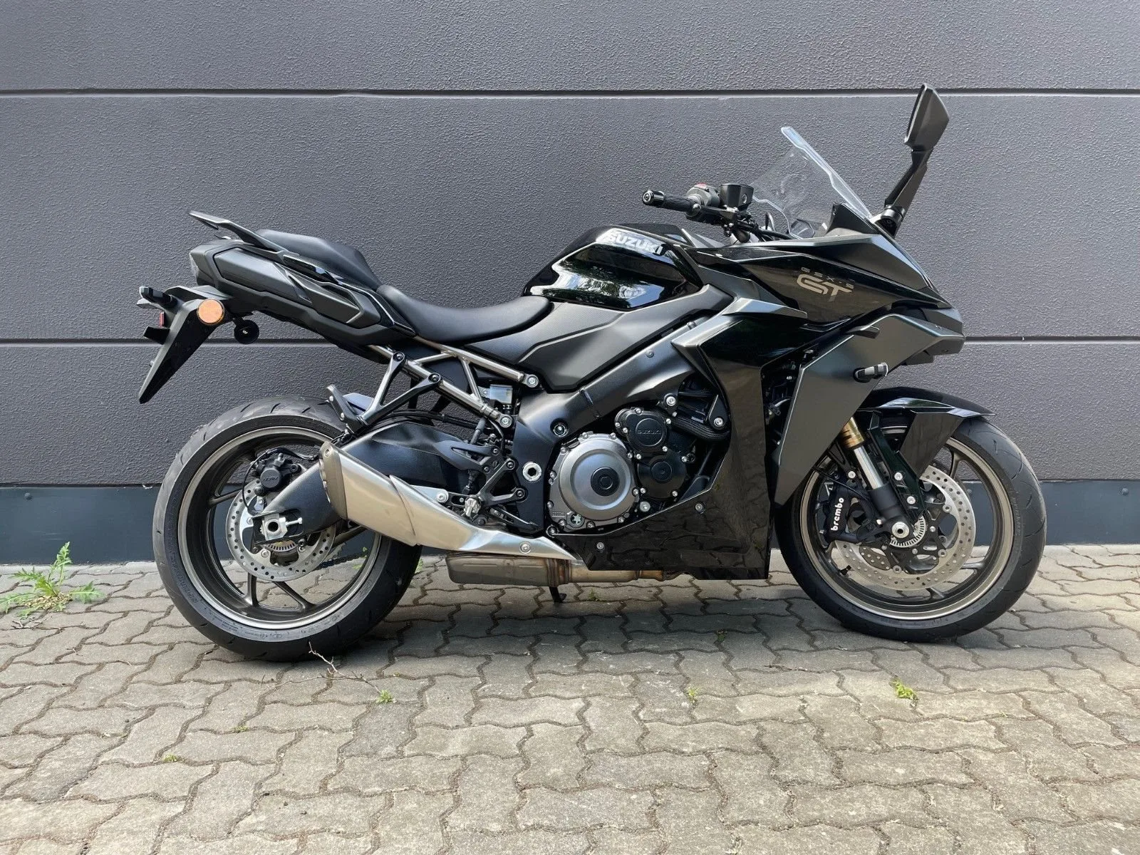 Suzuki GSX-S1000GT