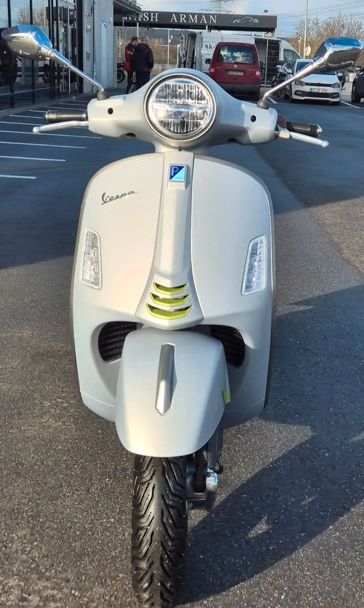 Vespa GTS 300 Super Tech