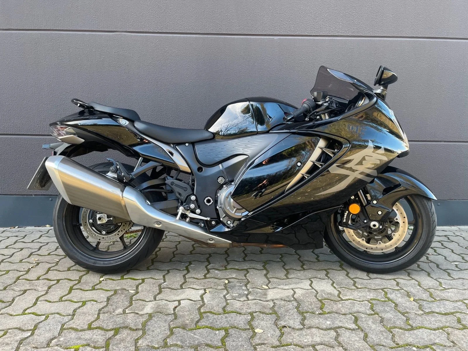 Suzuki GSX-1300RR Hayabusa