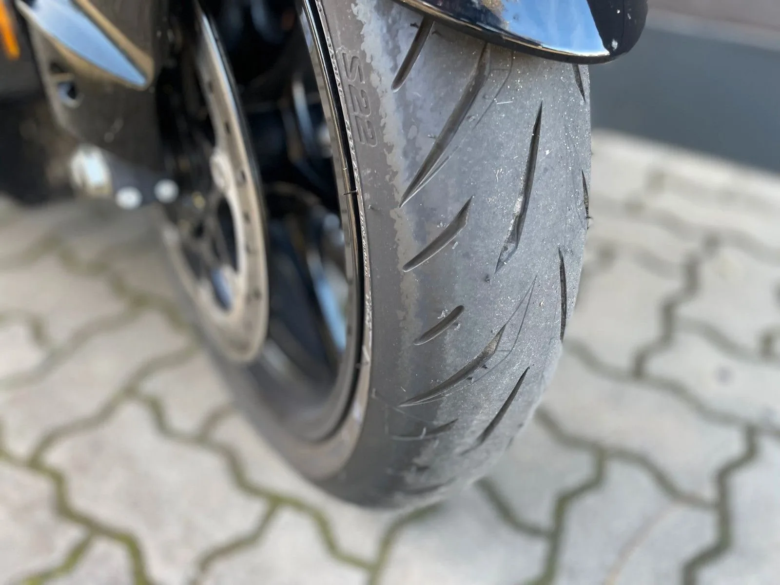 Suzuki GSX-1300RR Hayabusa