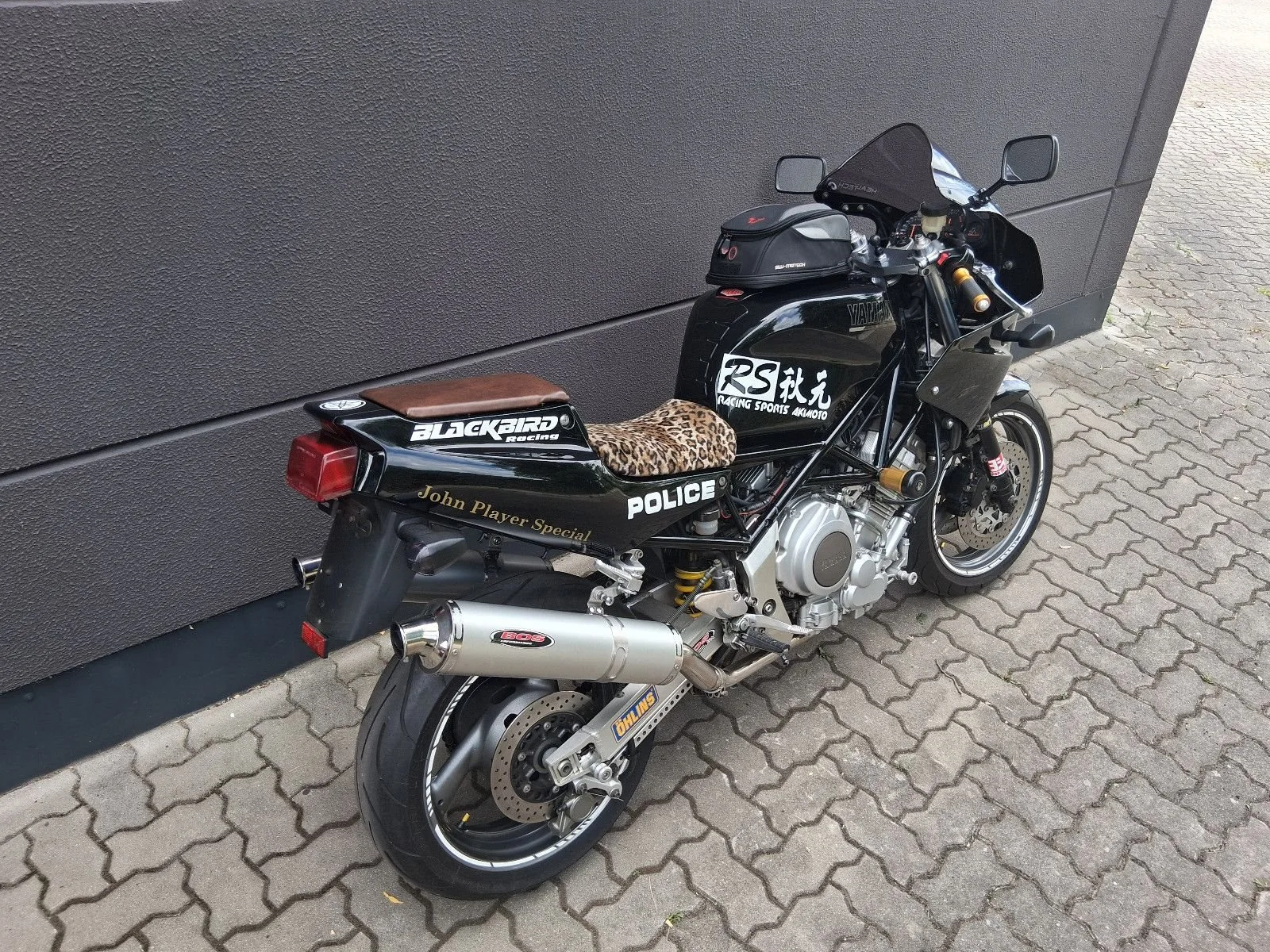Yamaha TRX 850