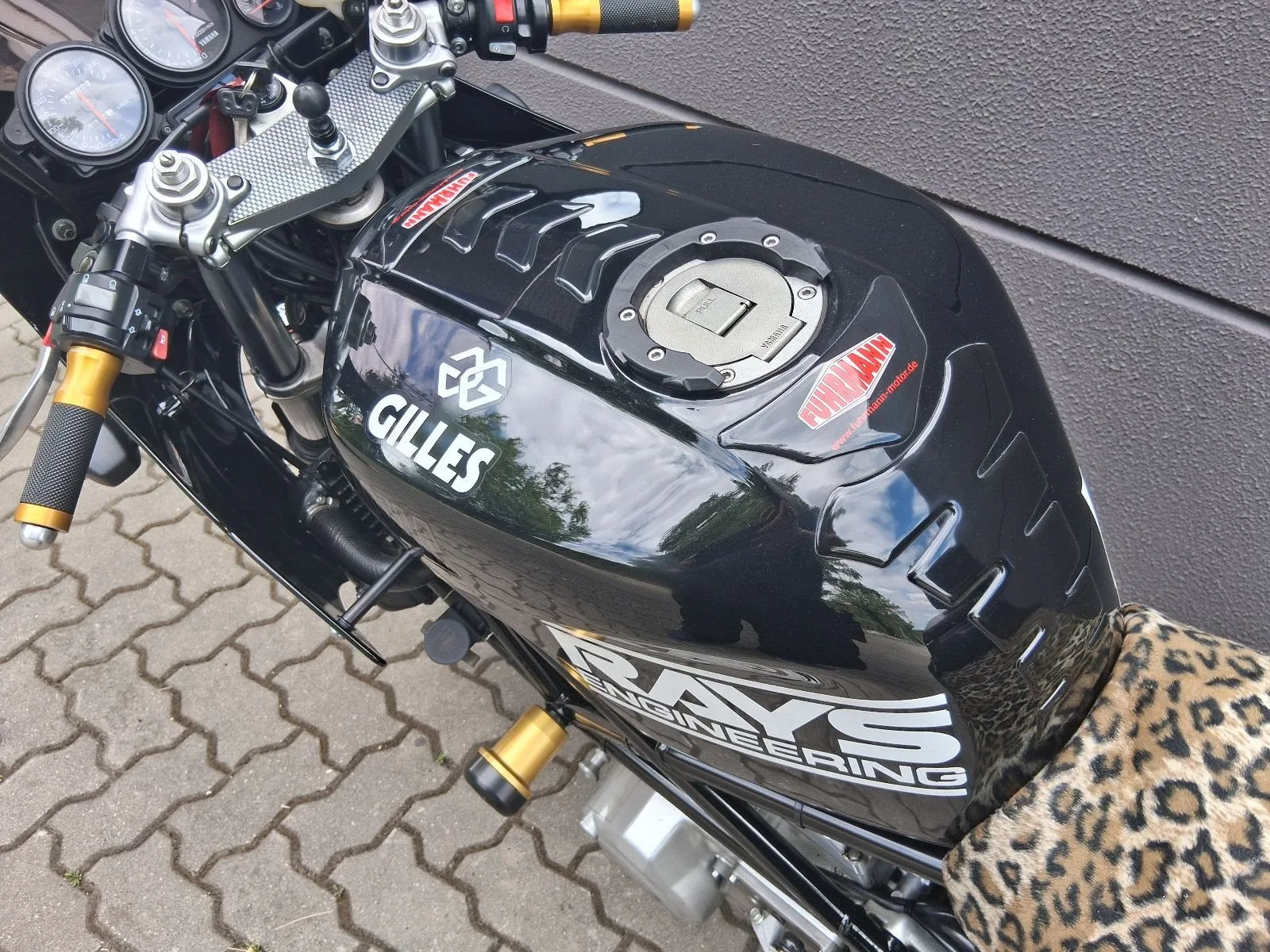 Yamaha TRX 850