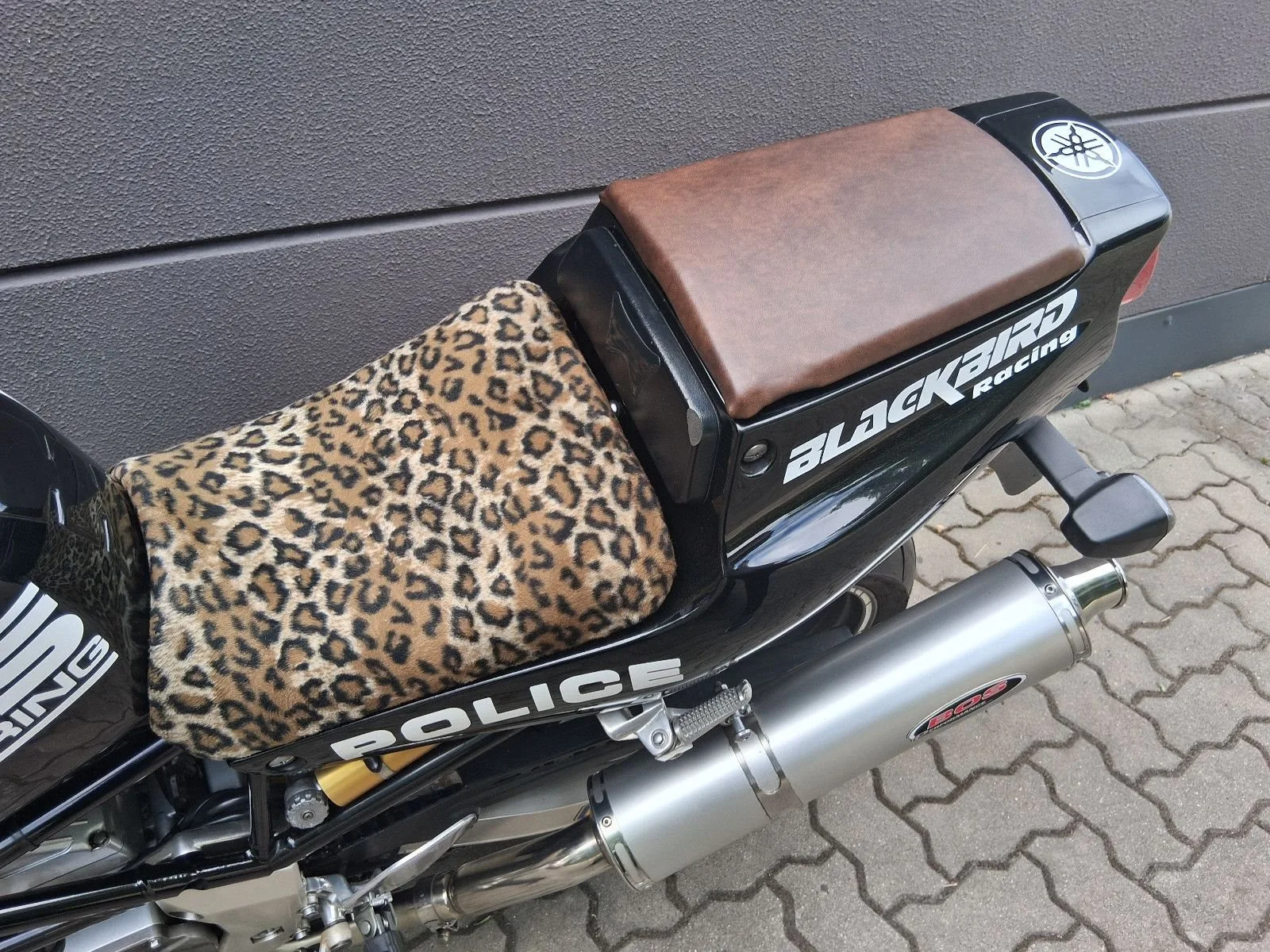 Yamaha TRX 850