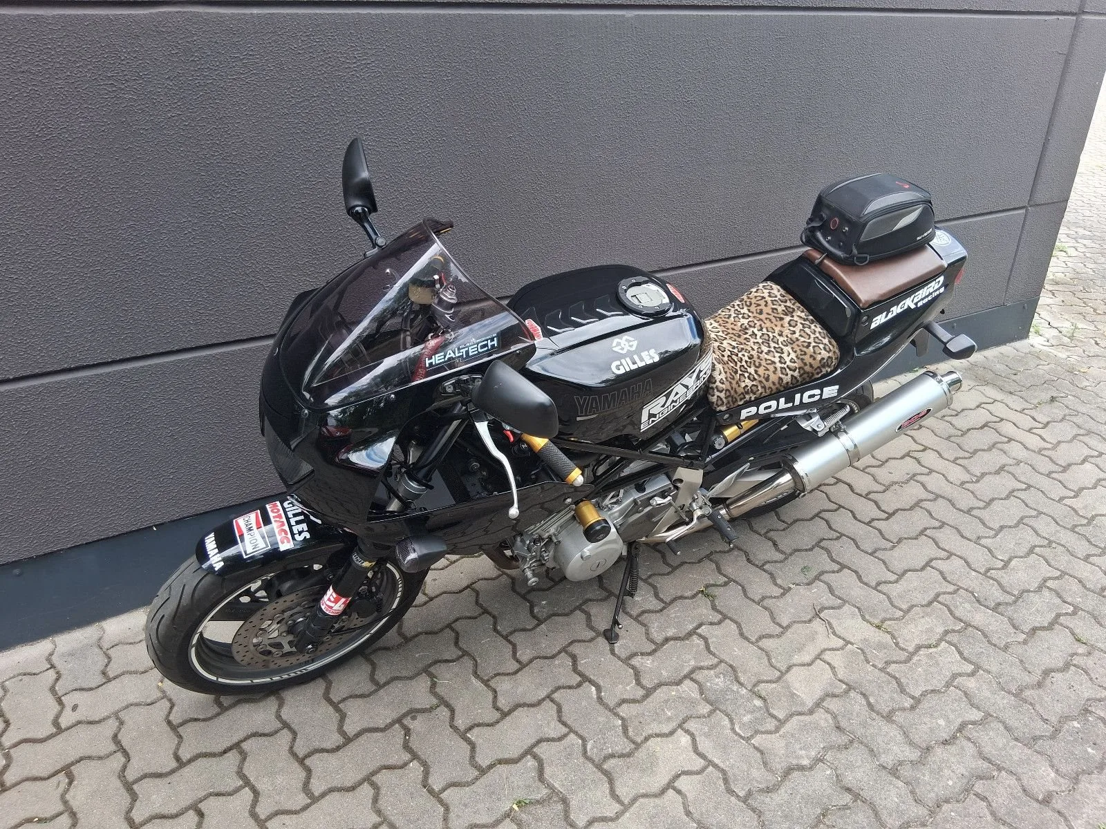 Yamaha TRX 850