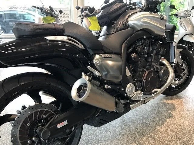 Yamaha V-MAX