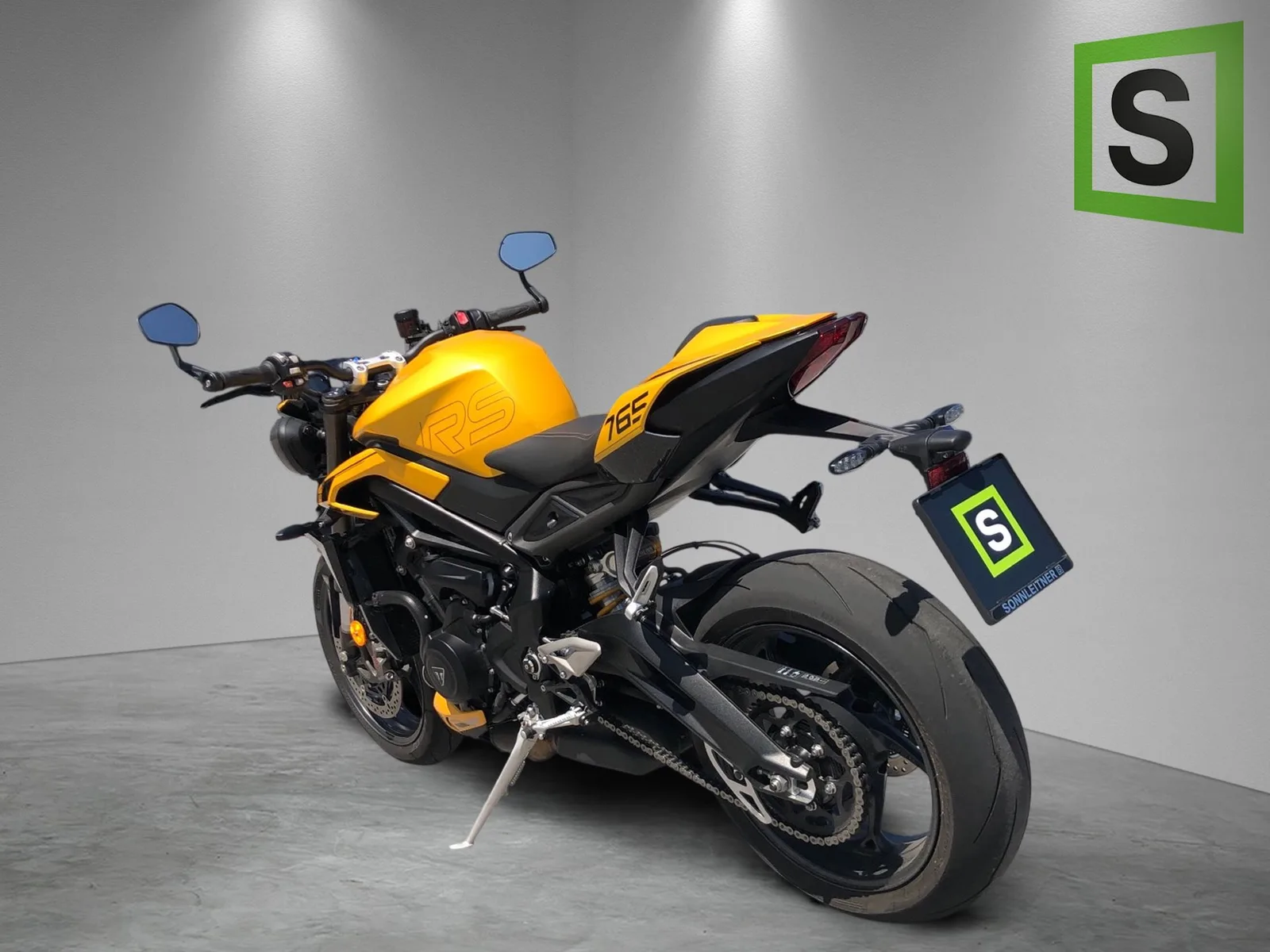 Triumph H
