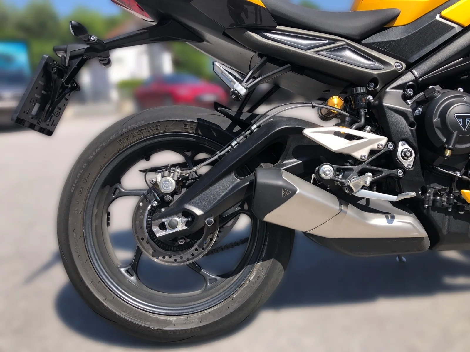 Triumph H