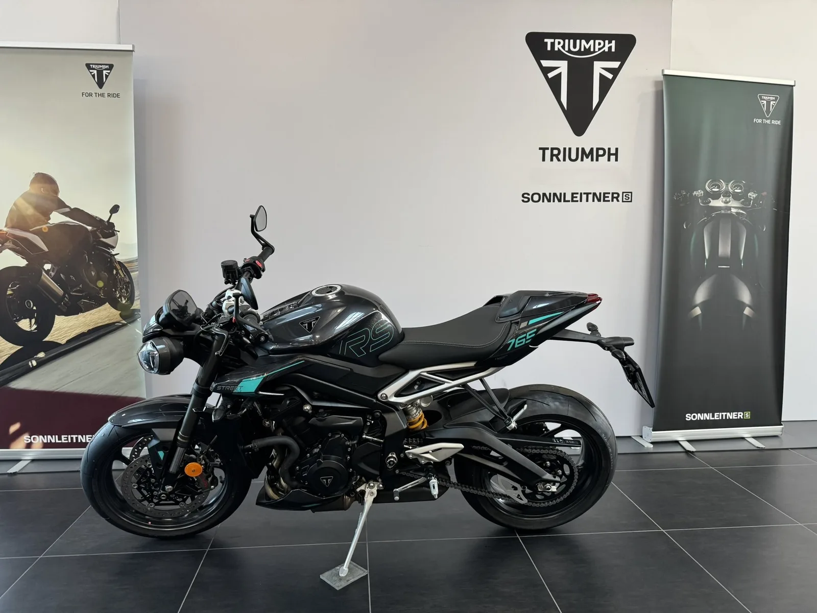 Triumph H
