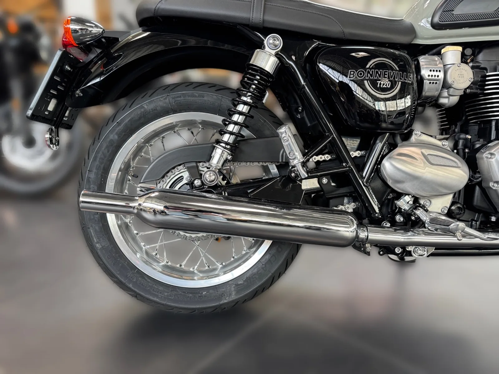 Triumph Bonneville T120 DU5 MY26