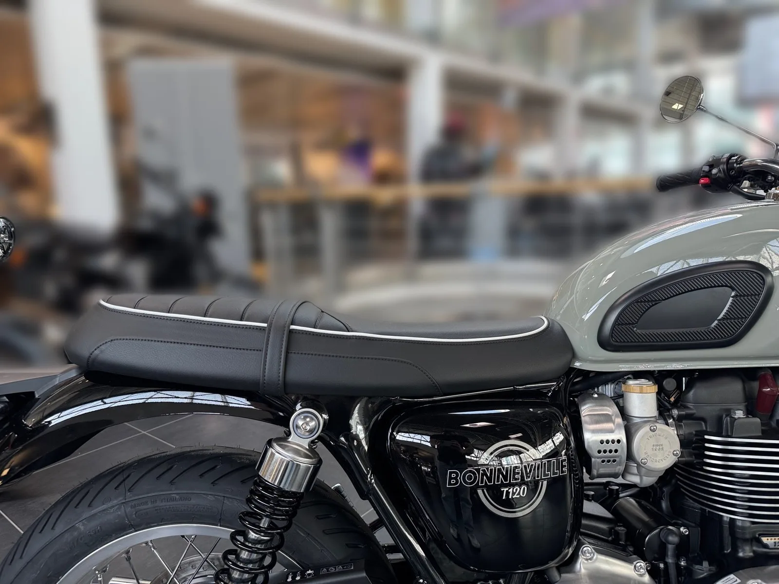 Triumph Bonneville T120 DU5 MY26