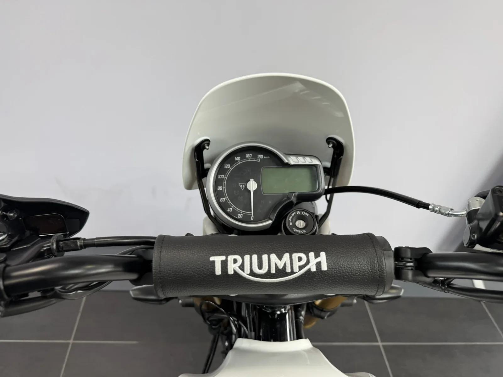Triumph Scrambler 400 XC TG1 MY26