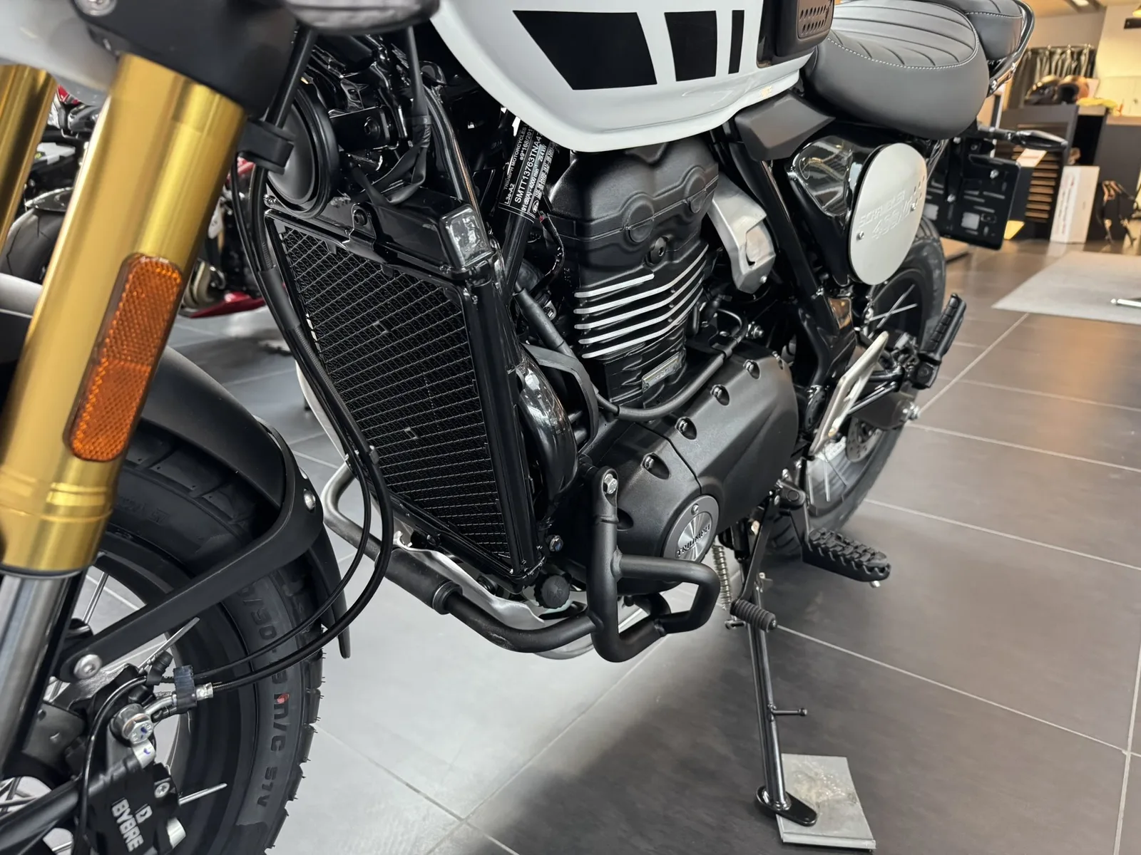 Triumph Scrambler 400 XC TG1 MY26