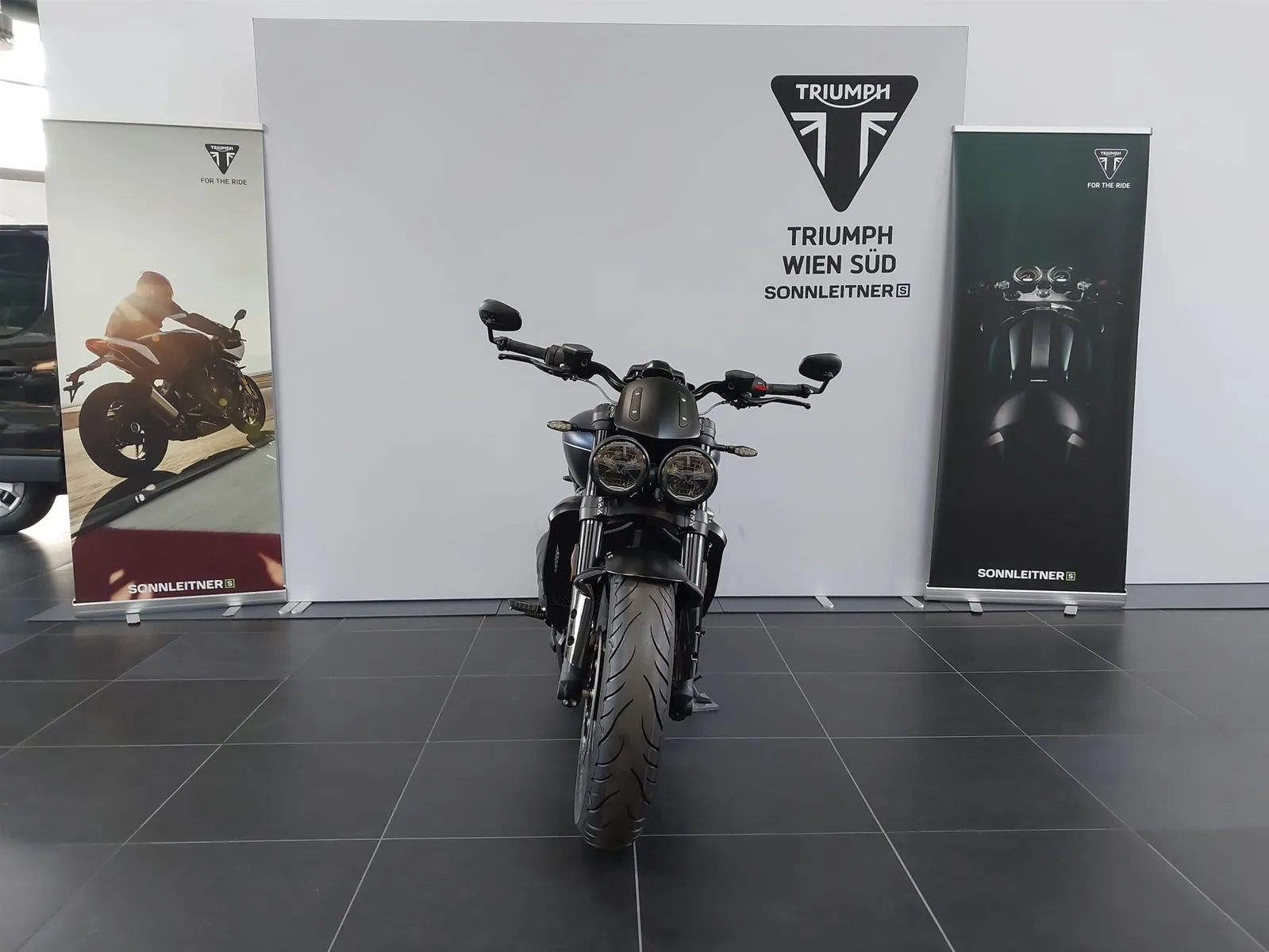 Triumph Rocket 3 Storm R