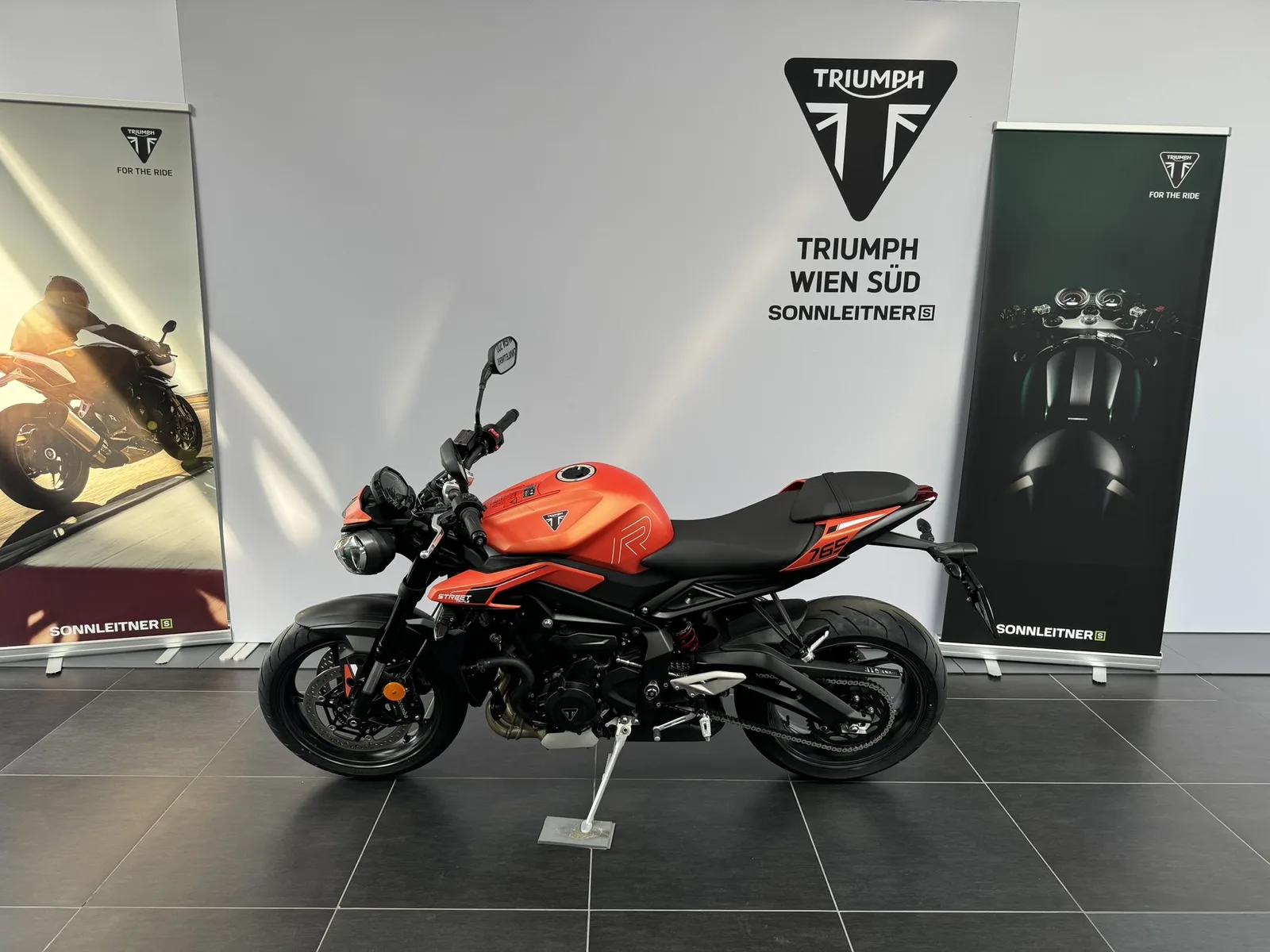 Triumph Street Triple 765 R