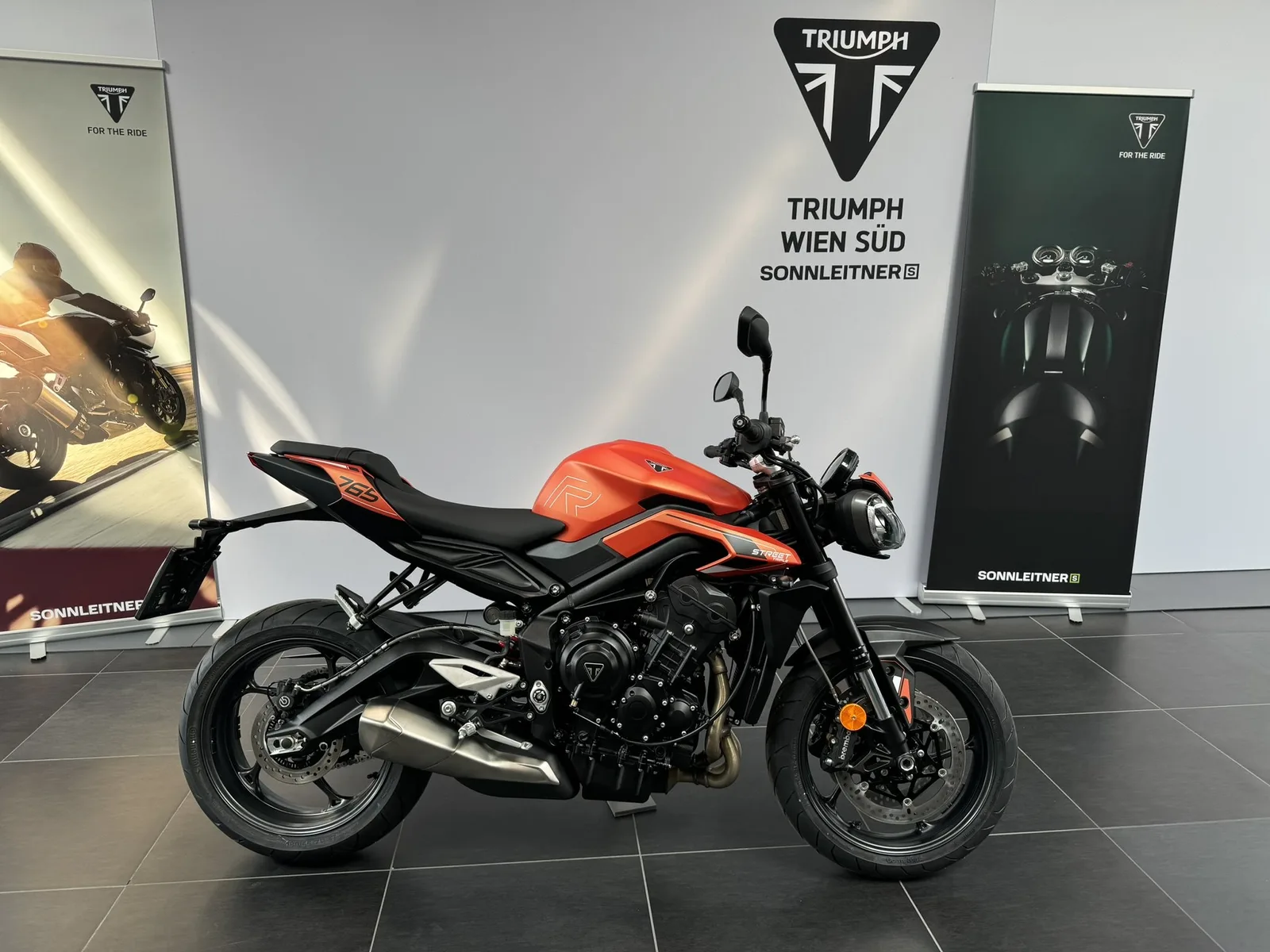 Triumph Street Triple 765 R
