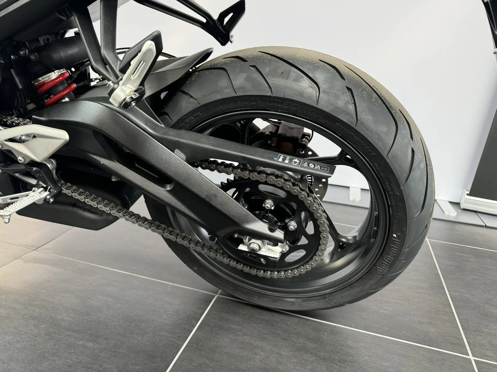 Triumph Street Triple 765 R