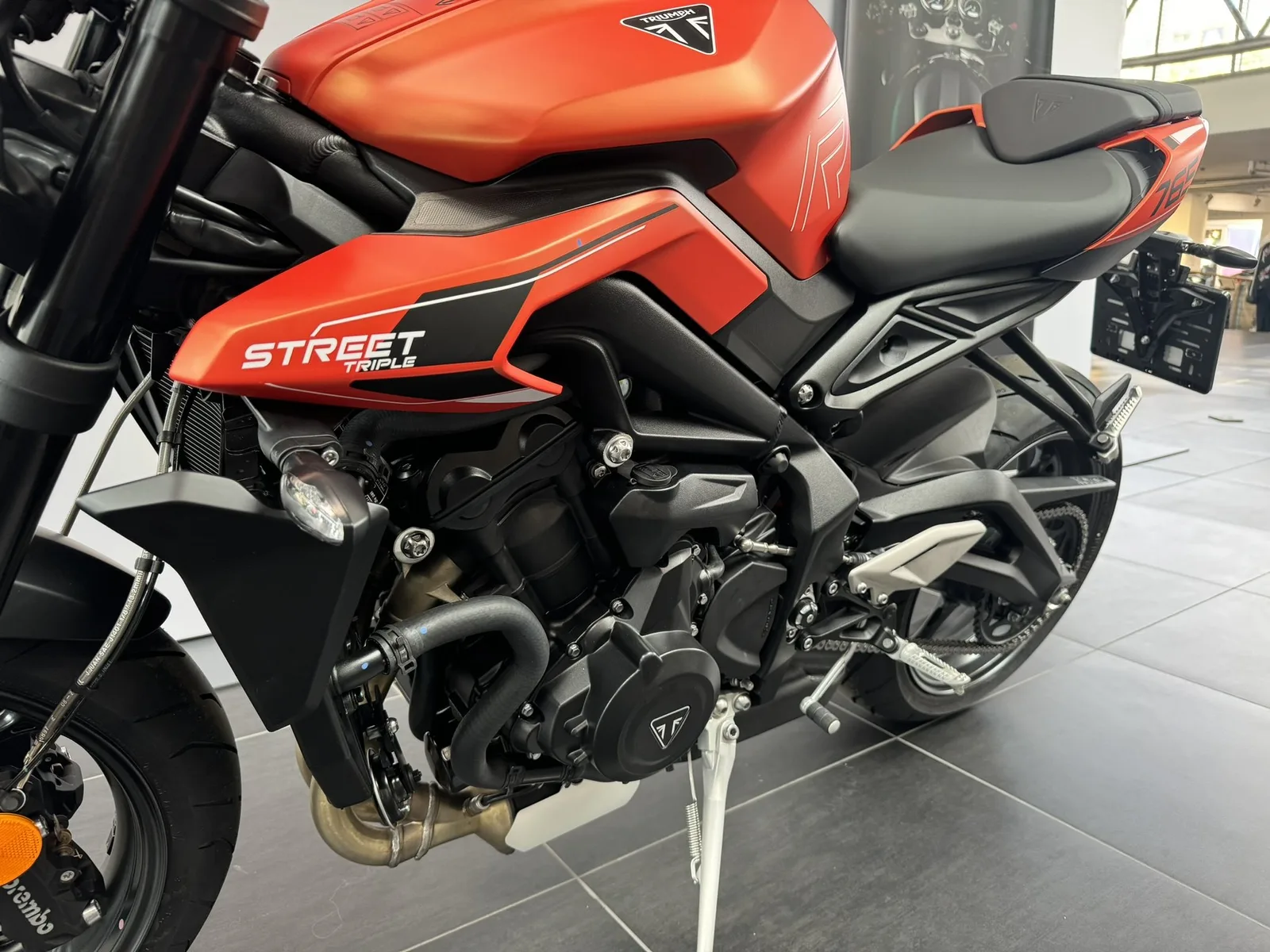 Triumph Street Triple 765 R