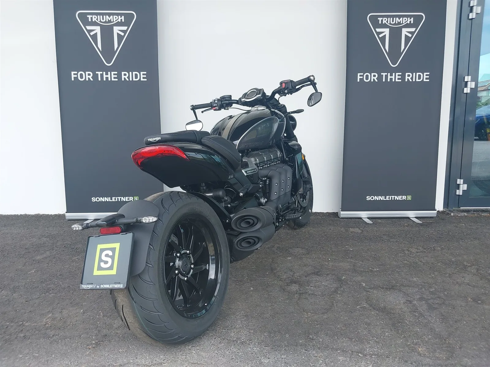 Triumph Rocket 3 Storm R