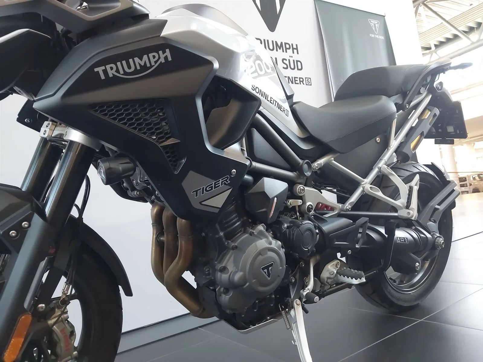 Triumph Tiger 1200 GT PRO
