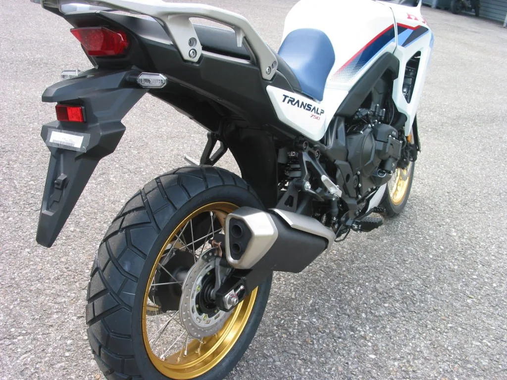 Honda XL750 Transalp E-Clutch sofort verfügbar
