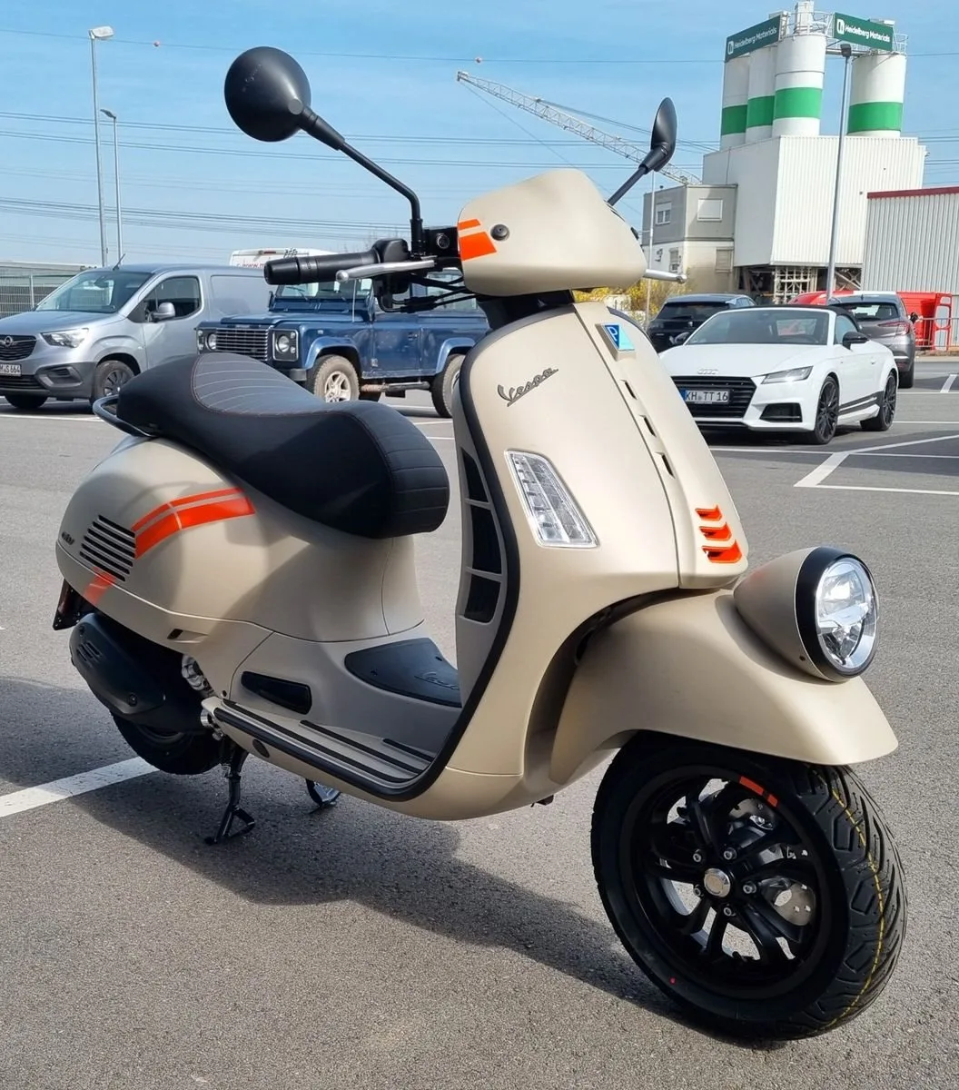 Vespa GTV 300