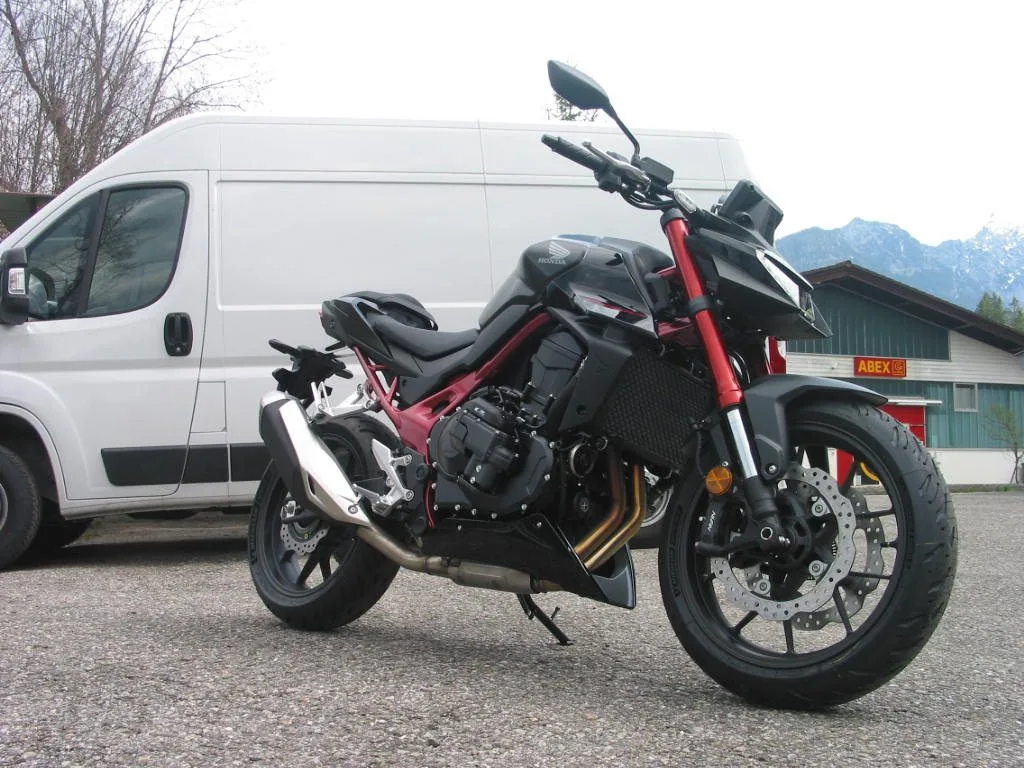 Honda CB750 Hornet E-Clutch \*Führerscheinzuschuß