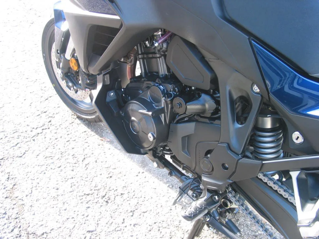 Honda NT1100 DCT Electronic Suspension 500,- € Zubehör kostenfrei