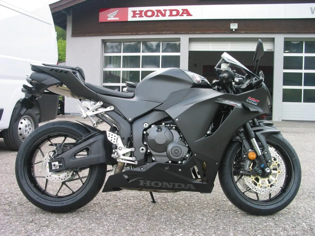 Honda CBR600RR 6 Jahre Garantie