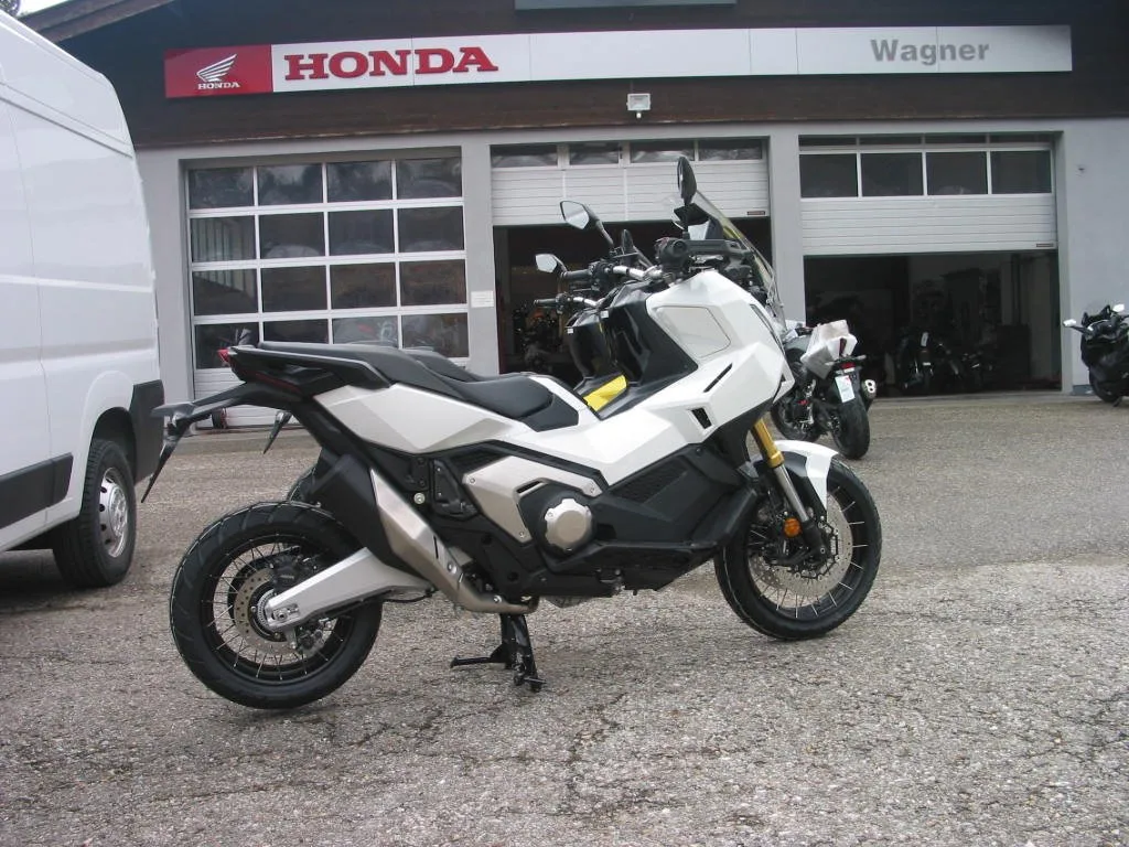 Honda X-ADV 750 SOFORT VERFÜGBAR