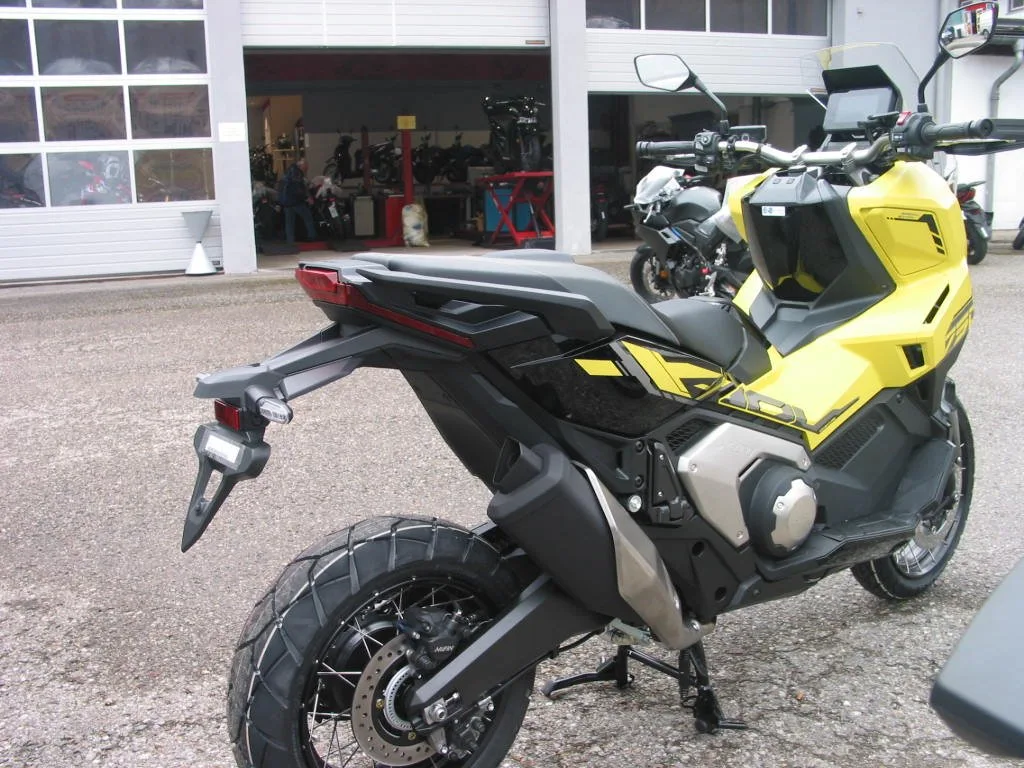 Honda X-ADV 750 SOFORT VERFÜGBAR