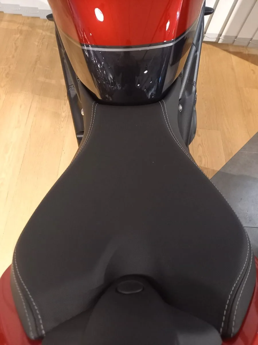 Triumph Speed Triple 1200 RR