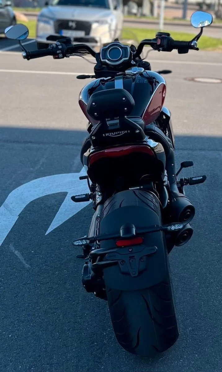Triumph Rocket 3 Storm GT