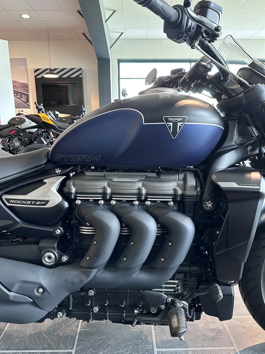 Triumph Rocket 3 Storm GT