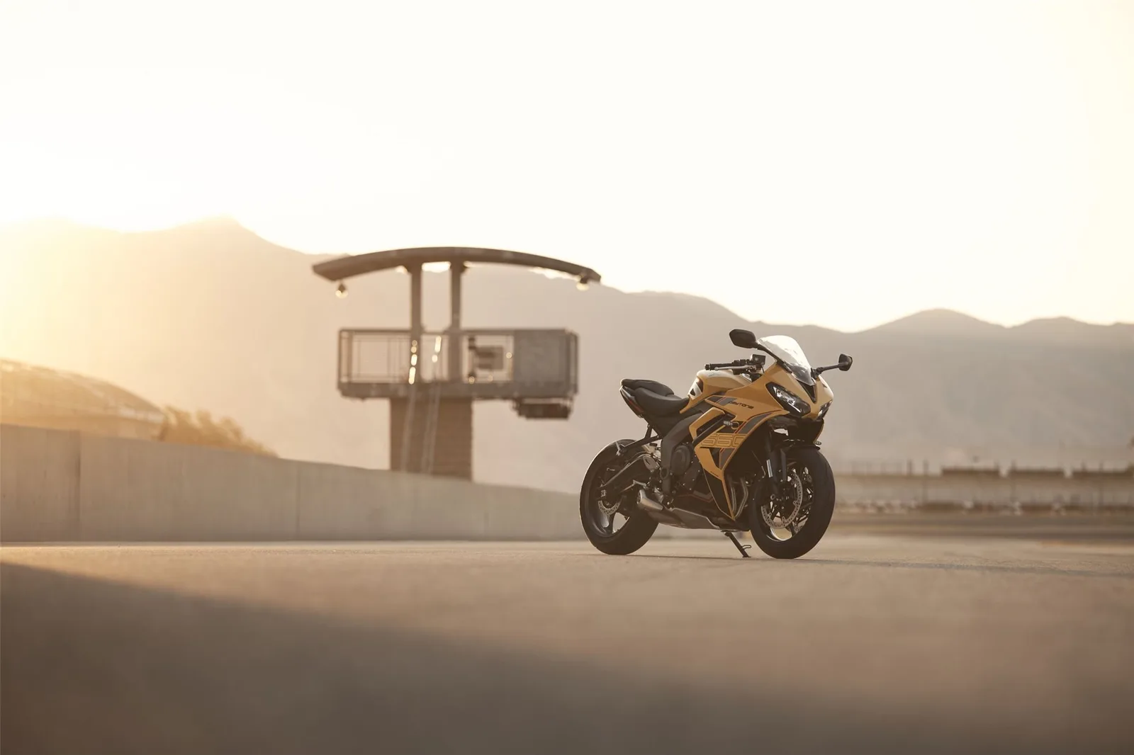 Triumph Daytona 660