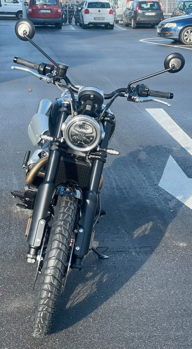 Triumph Scrambler 1200 X