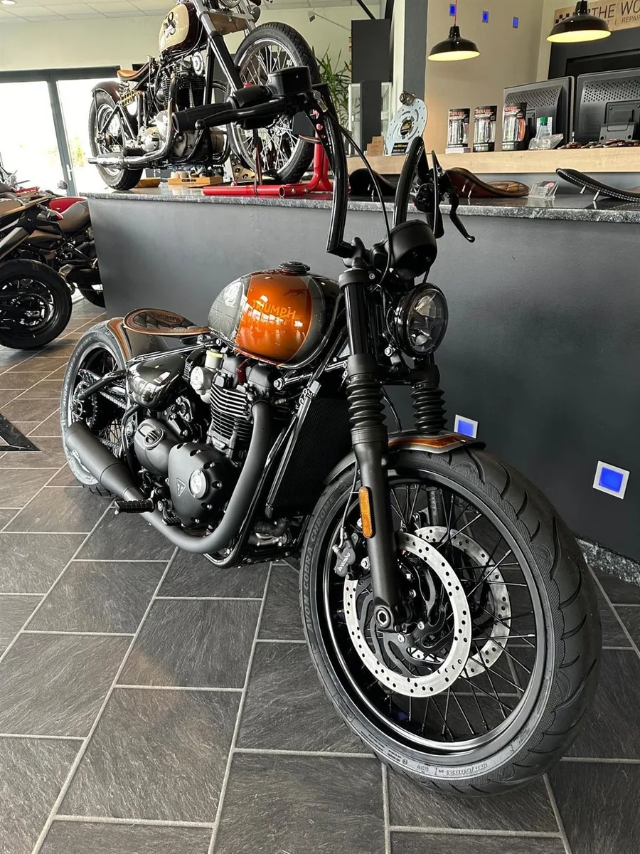 Triumph Bonneville Bobber