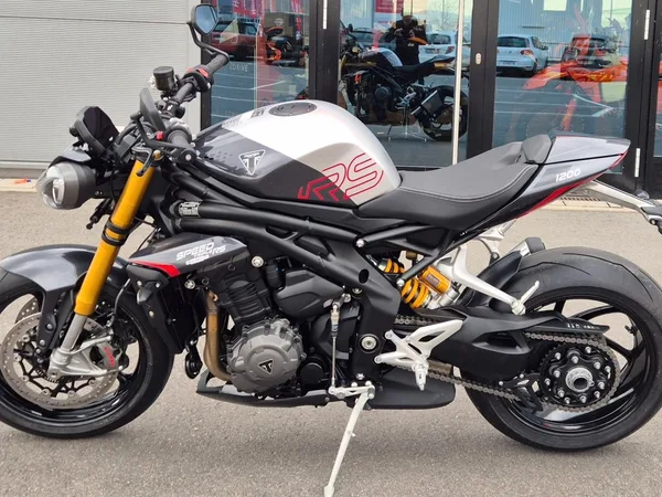 Triumph Speed Triple 1200 RS