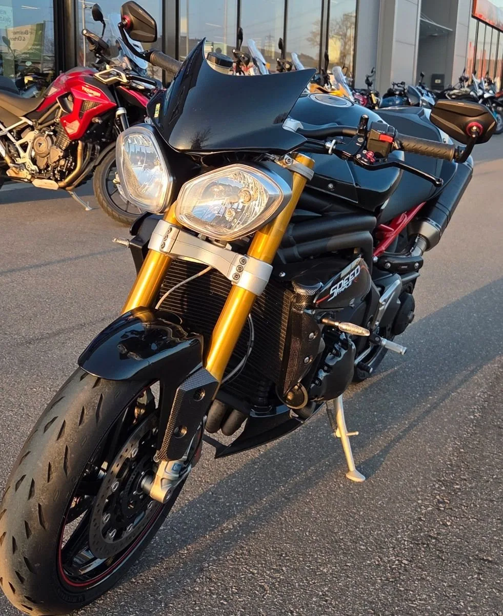 Triumph Speed Triple R