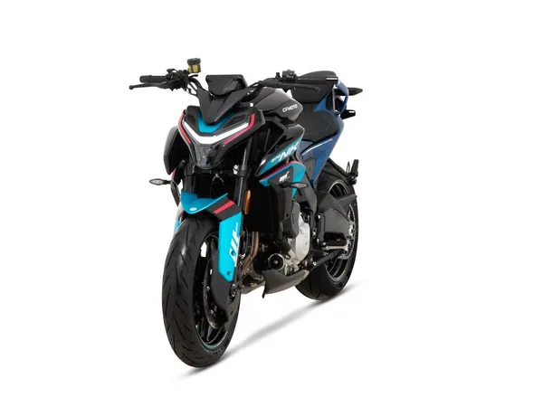 CFMOTO 675NK