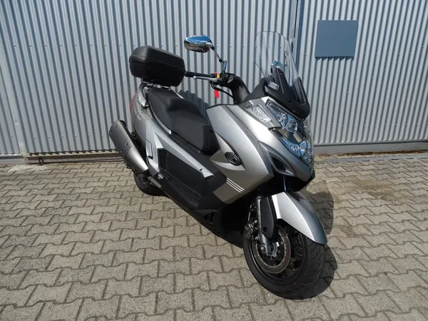Kymco Myroad 700i