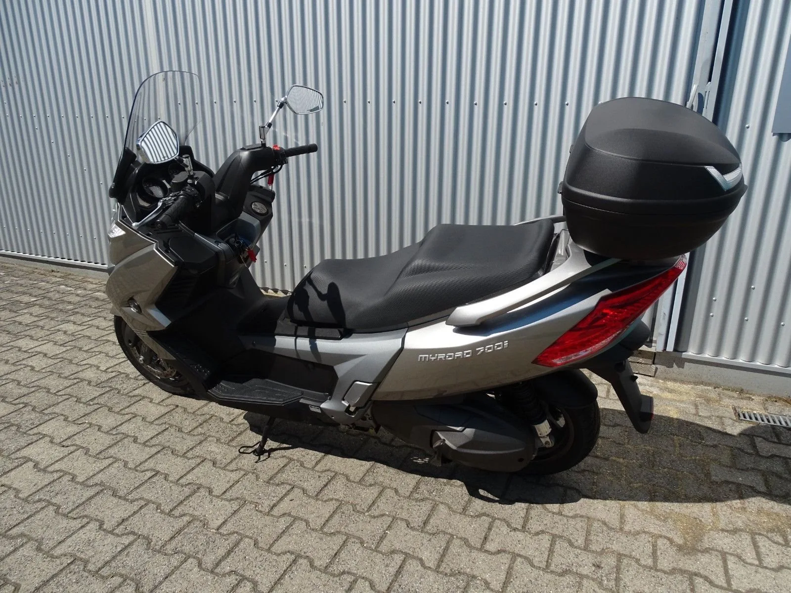 Kymco Myroad 700i