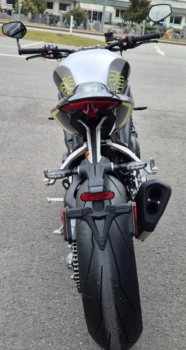 Triumph Speed Triple 1200 RS