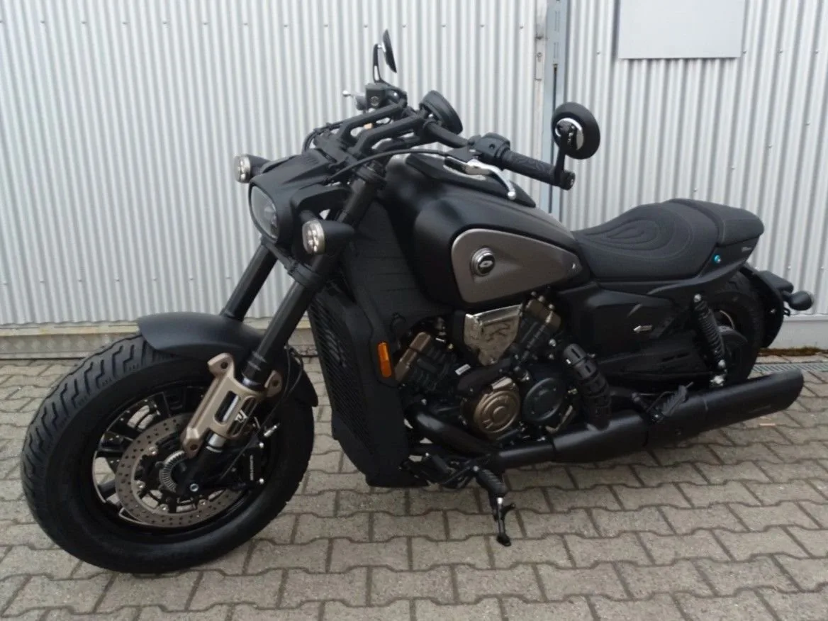 QJ Motor SRV 600V