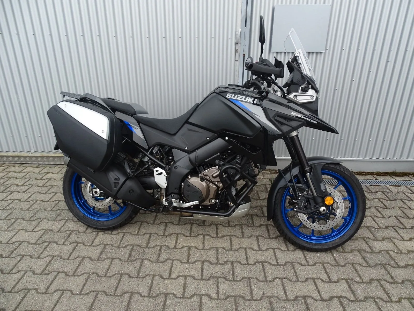 Suzuki V-Strom 1050 Adventure