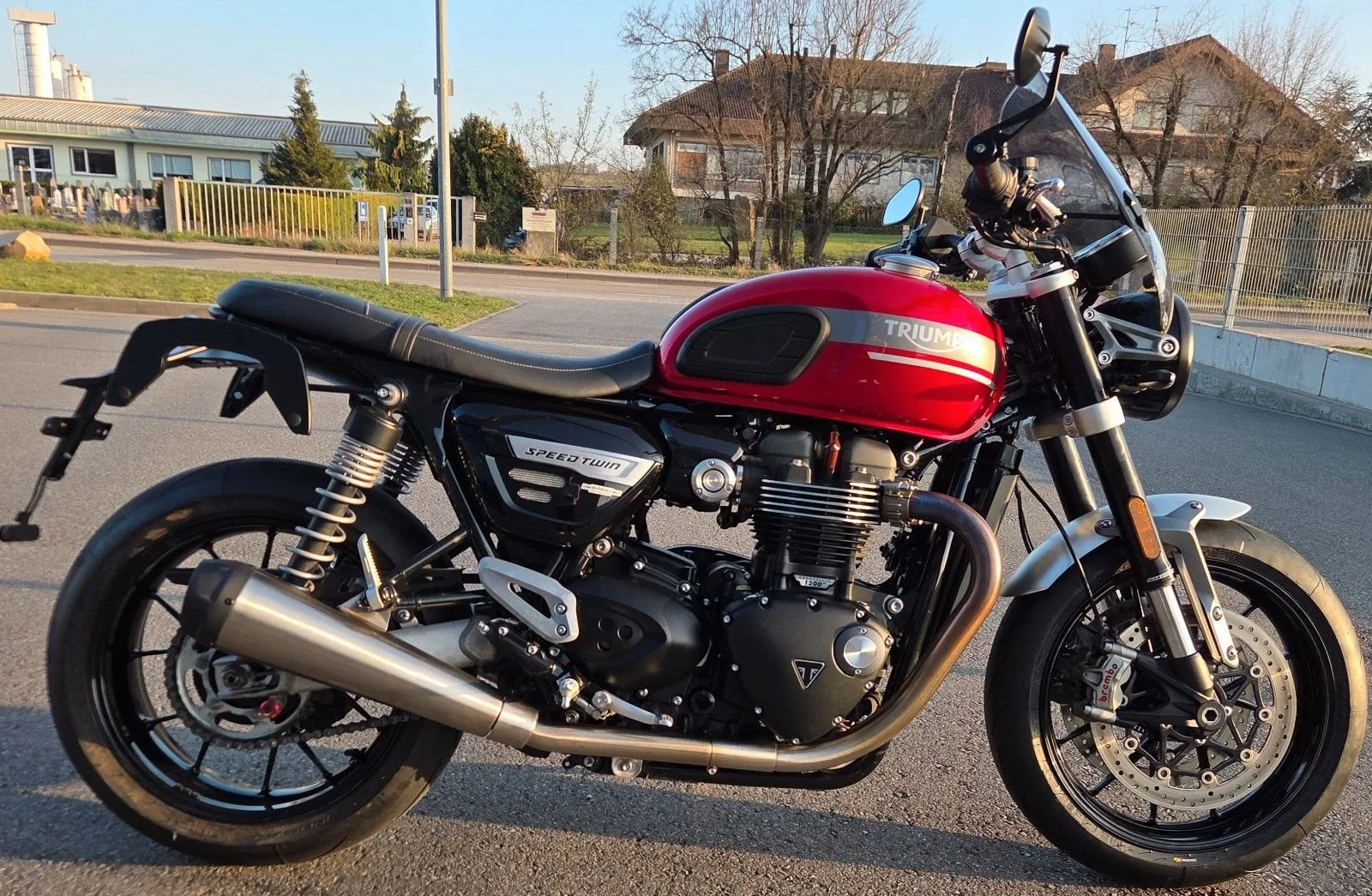 Triumph Speed Twin 1200