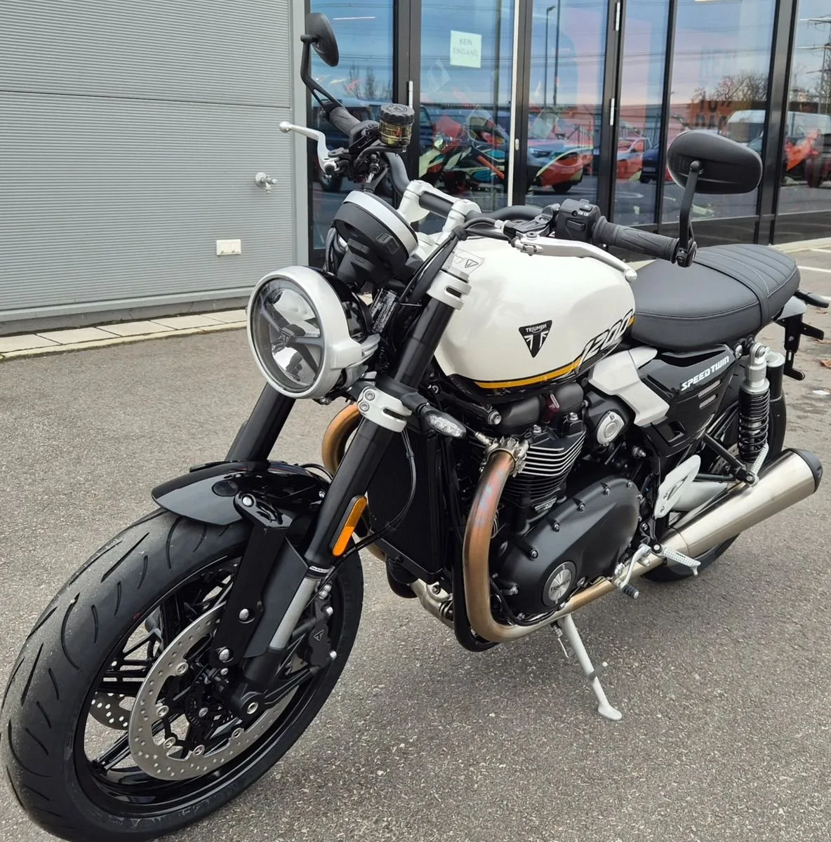 Triumph Speed Twin 1200